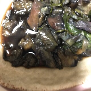 ナスとニラの煮物